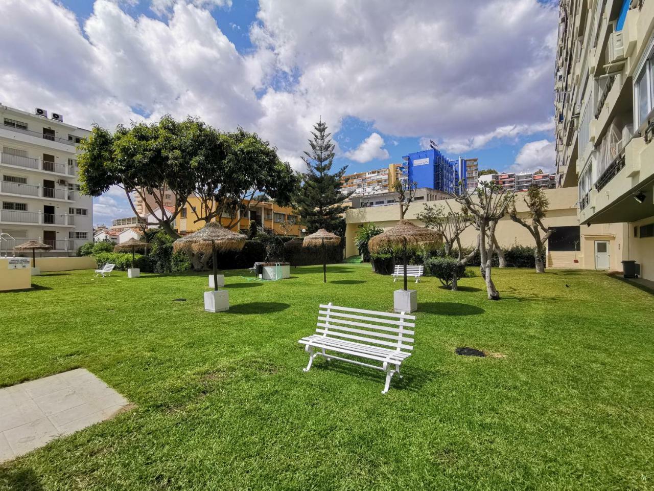 Apartamento Carihuela Torremolinos Exteriör bild
